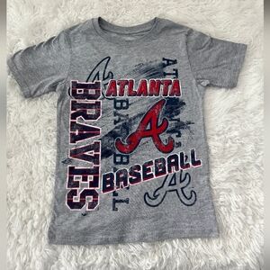 Team Athletics Atlanta Braves Baseball Boys Tee. Size Medium. New.
